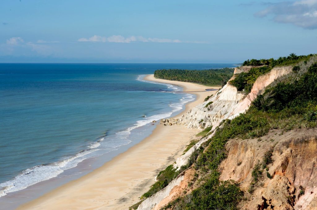 Como Chegar a Trancoso: Desvendando o Caminho para o Paraíso na Bahia 🌴🚗✈️