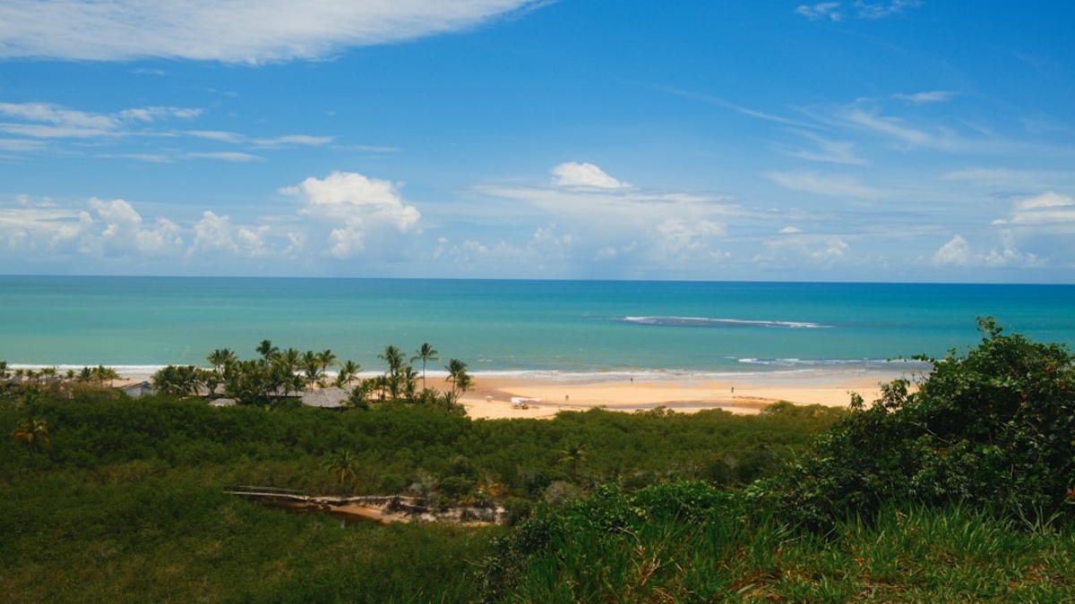 Trancoso beach arrival