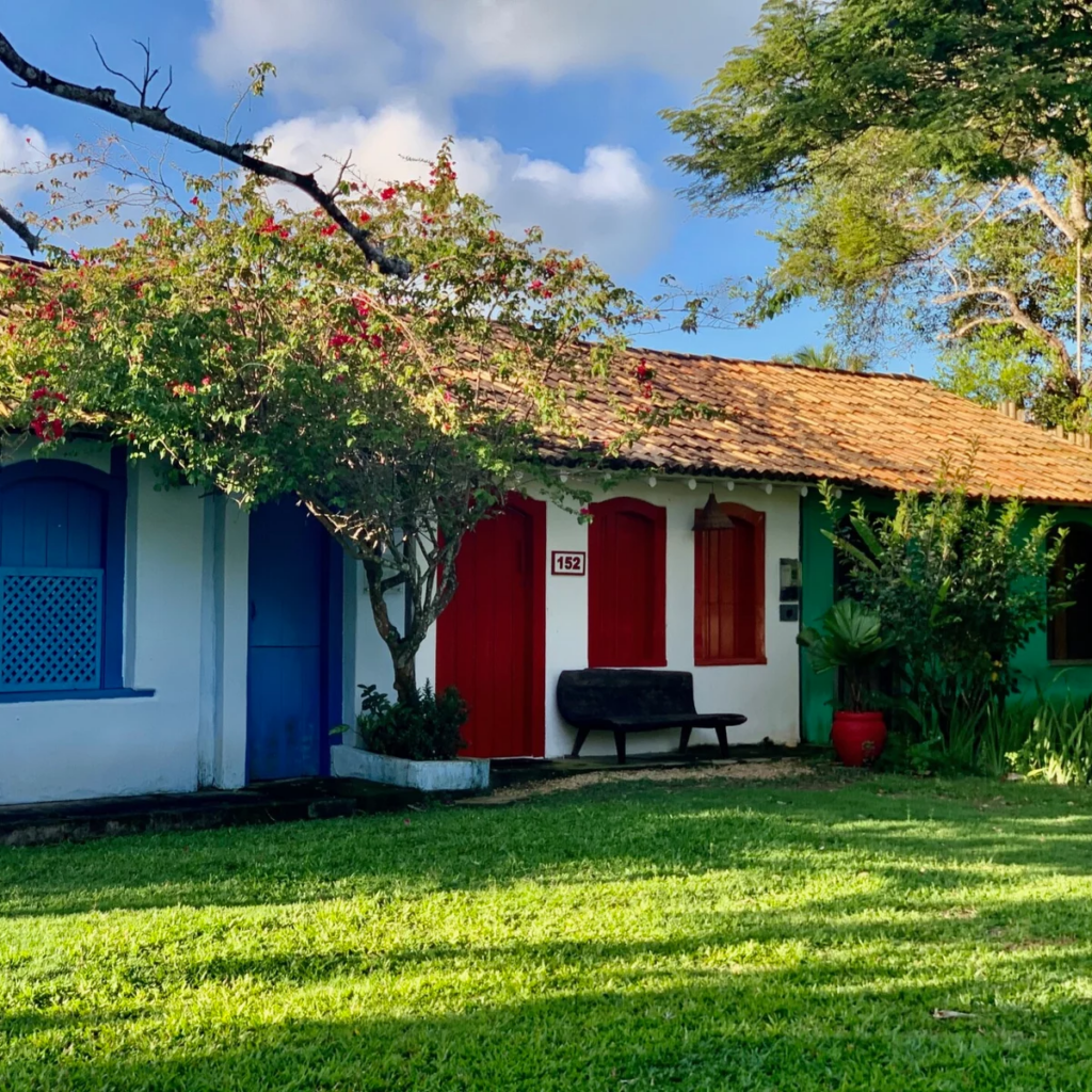 Como Viajar para Trancoso Gastando Pouco: Guia Completo para Economizar sem Perder o Charme